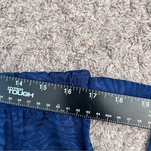 Victoria’s Secret Pajama Pants XL Sleepwear Satin Wide Leg Blue Zebra Black New - Picture 5 of 6